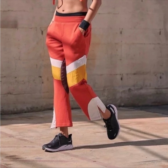Free People Movement Flurry Pants Slim Flare Pull On Sweats Red Combo Medium - Picture 3 of 16